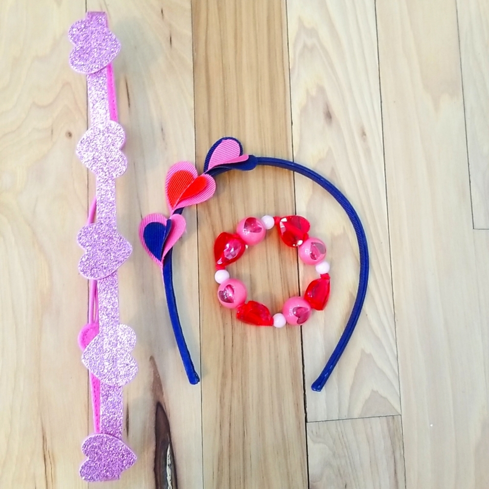 Gymboree ❤ Valentine's Day ❤ Heart Headbands Bracelet 3-pc set